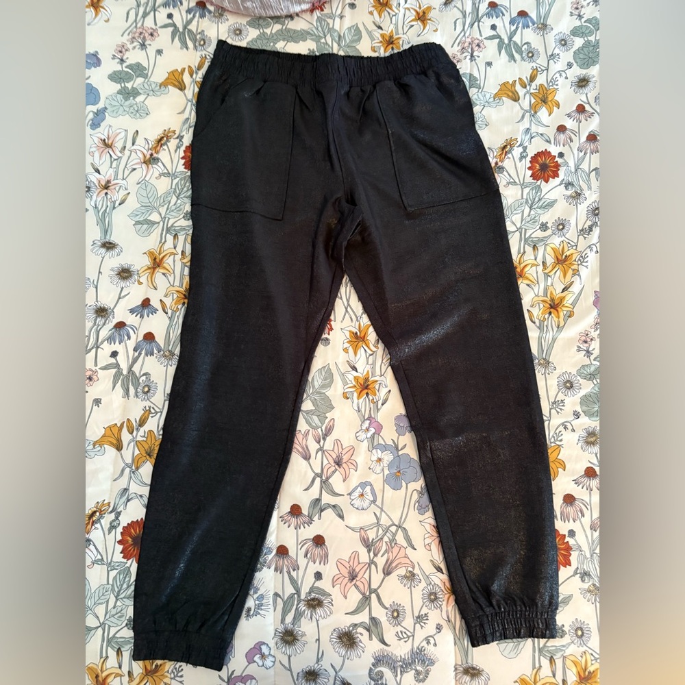 Black shinny women’s Joggers size 1X